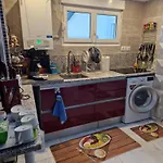 Дом отдыха Charming House For 5 People Sirine57 Long *