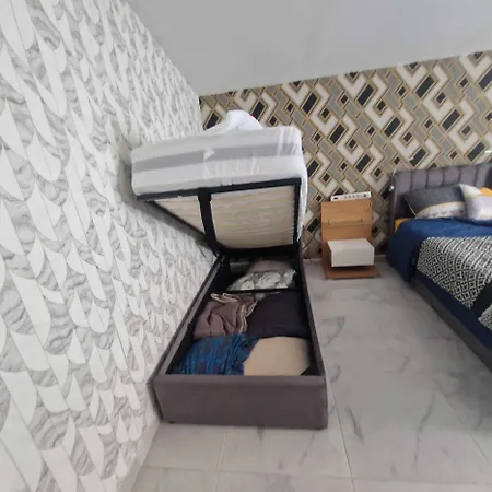 Charming House For 5 People Sirine57 Long Hébergement de vacances Florange