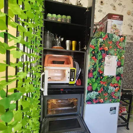 Hébergement de vacances Charming House For 5 People Sirine57 Long *