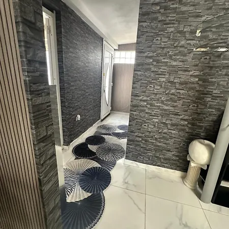 Charming House For 5 People Sirine57 Long