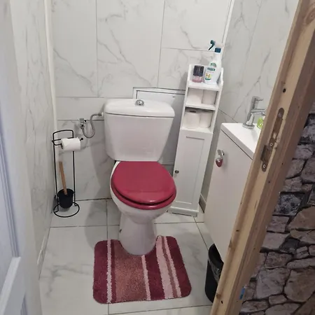 Charming House For 5 People Sirine57 Long