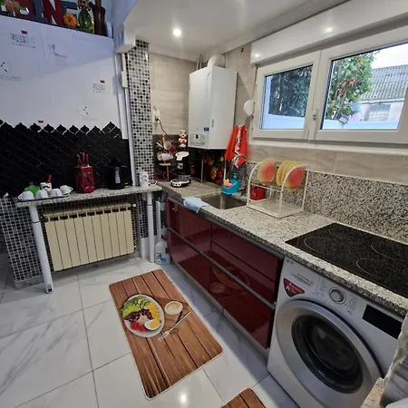 Sirine57 Charming House For 5 Guests Large Private Parking For Cars Vans Florange