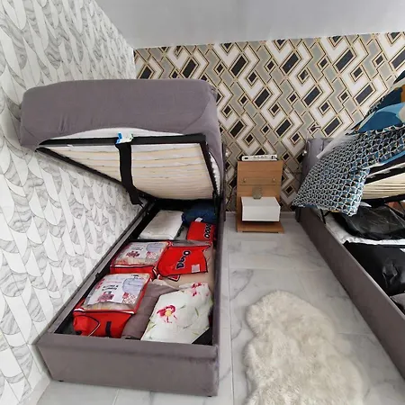 Feriehus Sirine57 Charming House For 5 Guests Large Private Parking For Cars Vans *